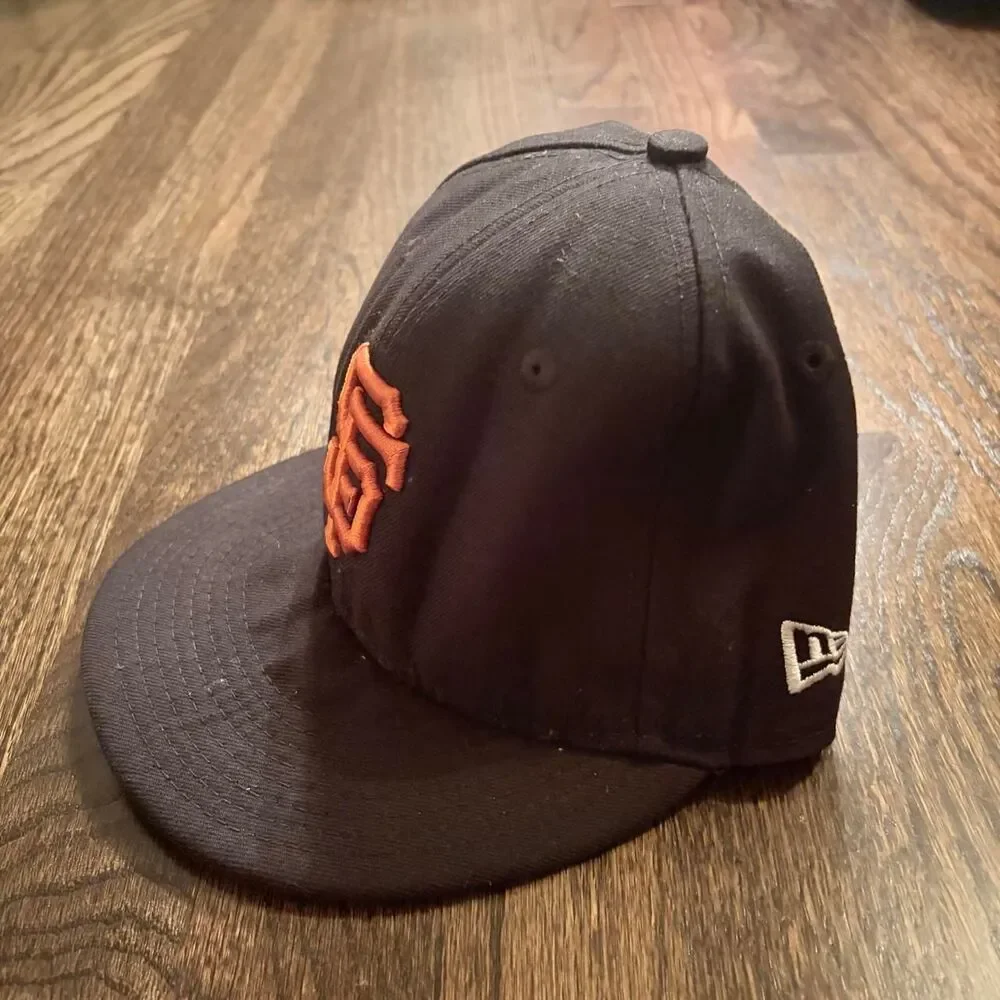 New-era Men's Black and Brown Hat